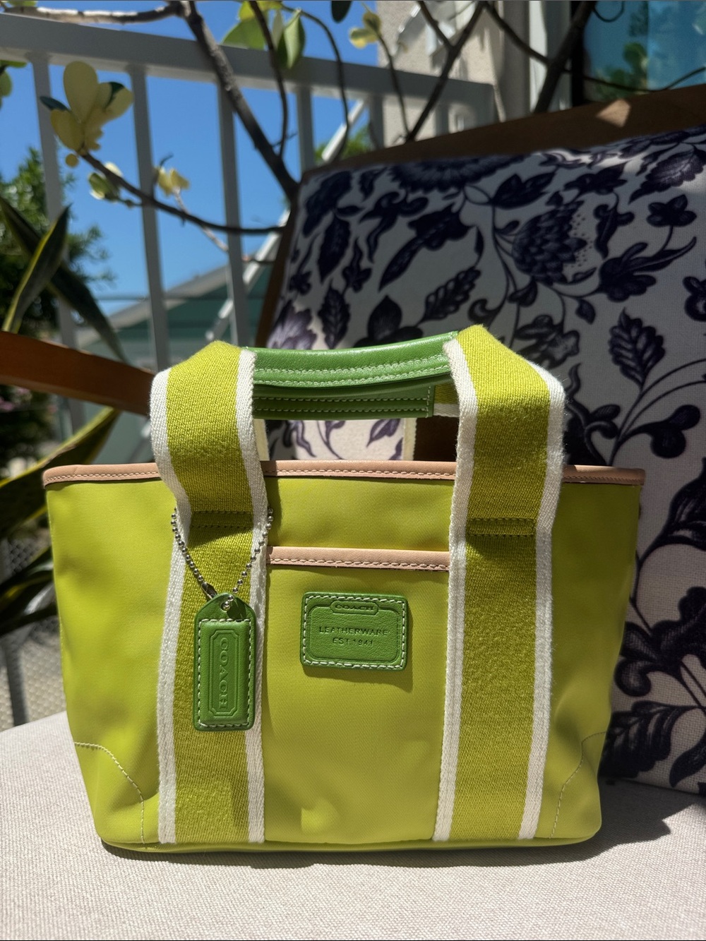 Vintage Green Coach Nylon Tote Bag Rare Color Y2K Purse - Picture 12 of 12